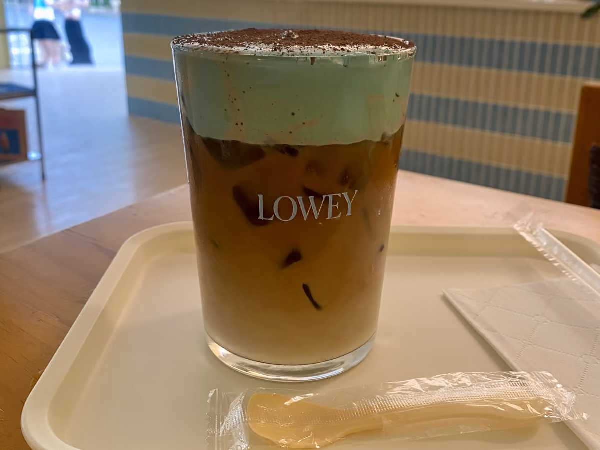Tiffany blue latte at Lowey Atelier, an aesthetic cafe in Phnom Penh